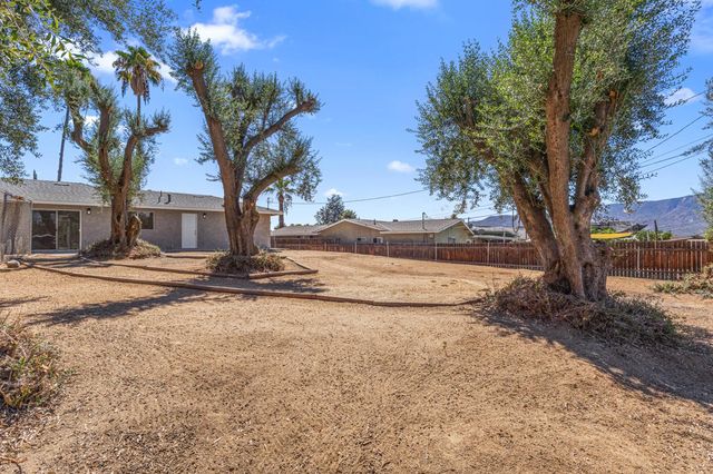 32665 Mesa Drive, Lake Elsinore, CA 92530