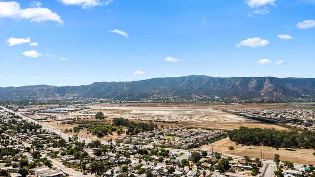 32665 Mesa Drive, Lake Elsinore, CA 92530