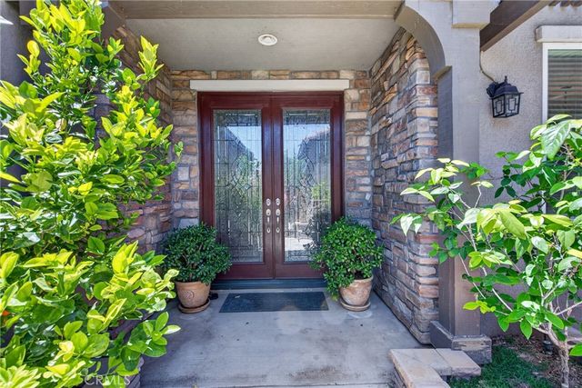 428 Oriole Rd, San Jacinto, CA 92582