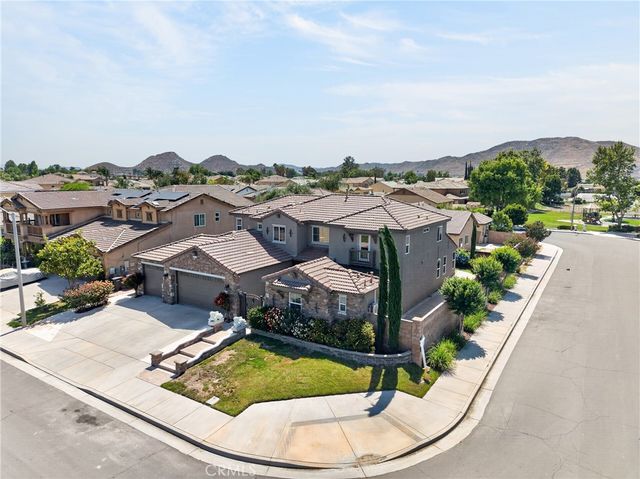 428 Oriole Rd, San Jacinto, CA 92582