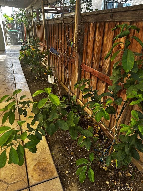 Image 8 of property listing at 428 Iriole Rd, San Jacinto, CA 92582
