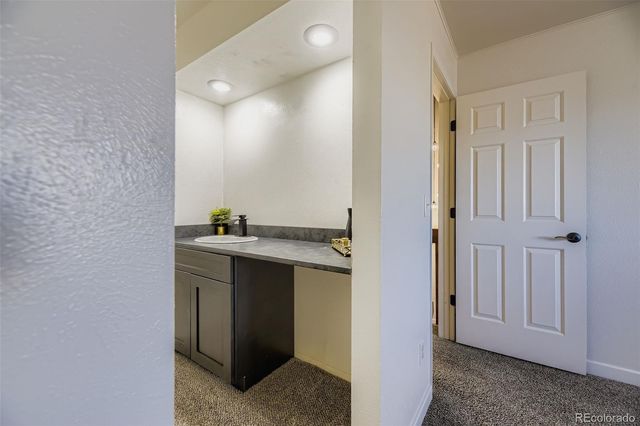 10806 W Evans Avenue 4, Lakewood, CO 80227