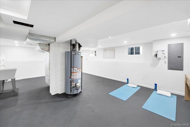 410 Third Avenue, Pelham, NY 10803