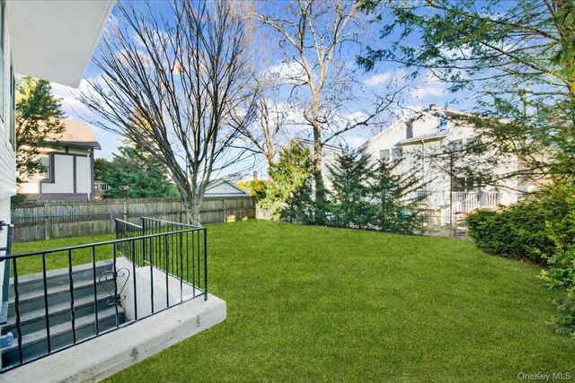 410 Third Avenue, Pelham, NY 10803