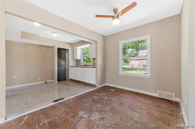 8539 Desoto Street, Detroit, MI 48238