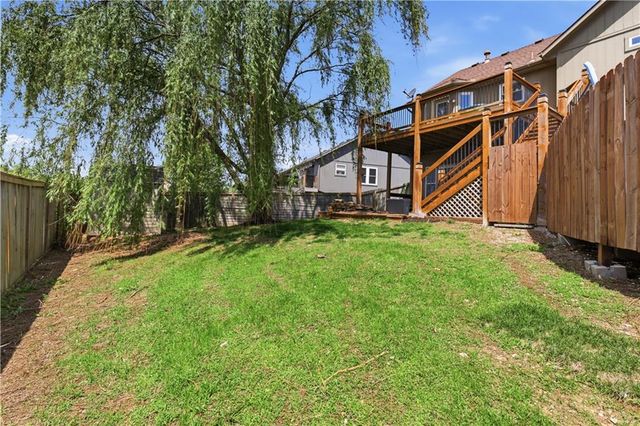 1131 S 12th Street, Louisburg, KS 66053