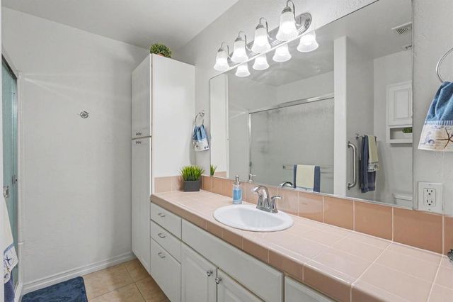 1020 Turnstone, Oceanside, CA 92057