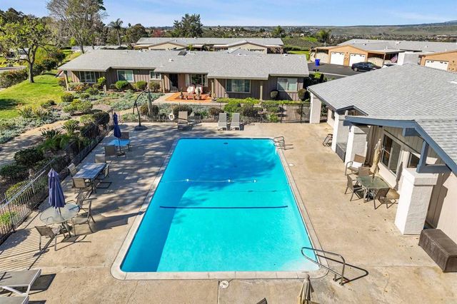 1020 Turnstone, Oceanside, CA 92057