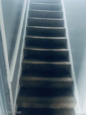 15625 Bringard Drive, Detroit, MI 48205