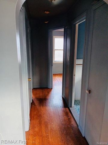 15625 Bringard Drive, Detroit, MI 48205