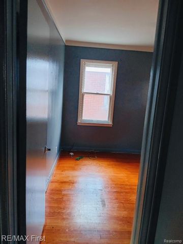 15625 Bringard Drive, Detroit, MI 48205