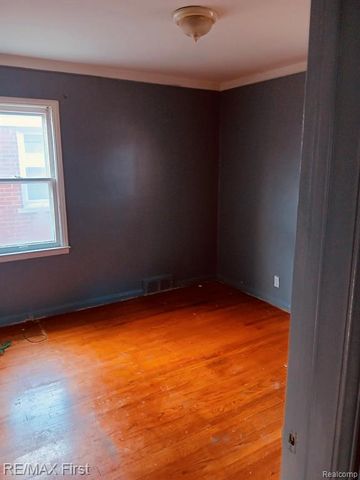 15625 Bringard Drive, Detroit, MI 48205