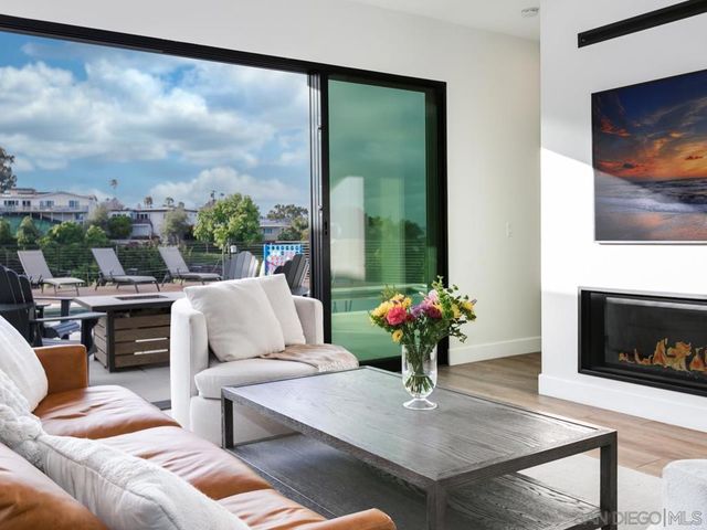 3608 Oleander, San Diego, CA 92106