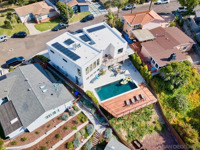 3608 Oleander, San Diego, CA 92106