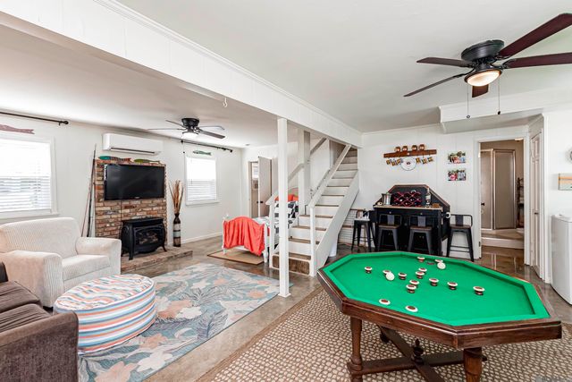 8016 False River Rd, Oscar, LA 70762