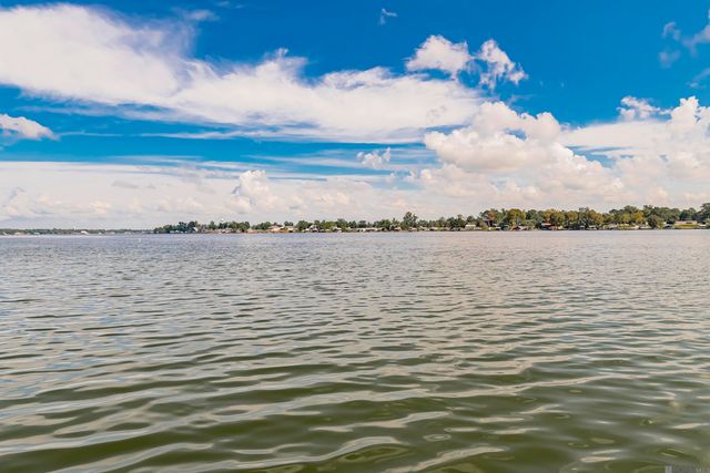 8016 False River Rd, Oscar, LA 70762