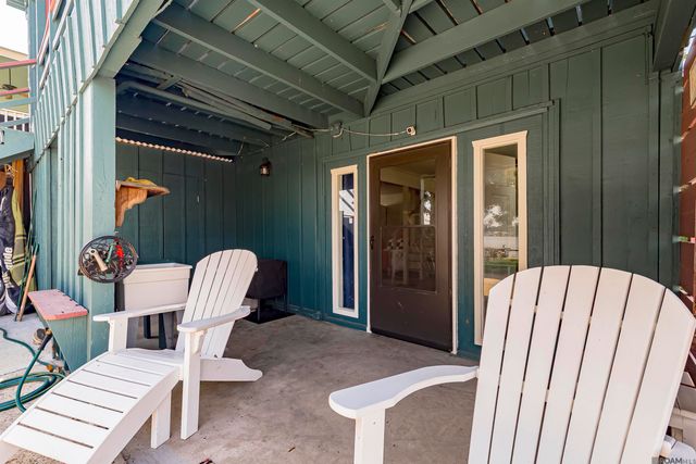 8016 False River Rd, Oscar, LA 70762