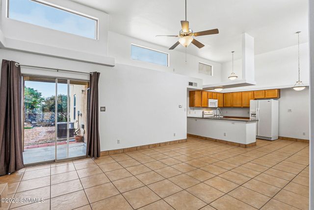 2212 Stone Pine Drive, Las Cruces, NM 88012