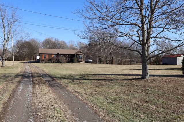 4247 Armstrong Rd, Springfield, TN 37172