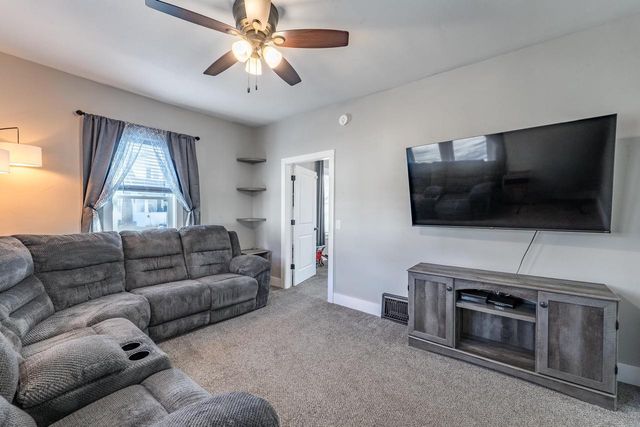 629 E UNION AVENUE, Wausau, WI 54403