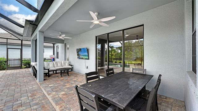 15107 SEA SALT WAY, Bradenton, FL 34211