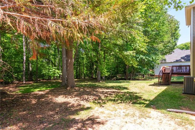 6988 Bethesda Court, Summerfield, NC 27358