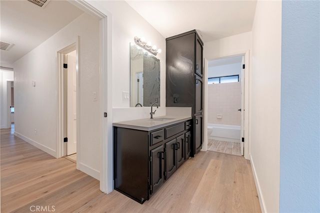 2109 Cambridge, Atwater, CA 95301