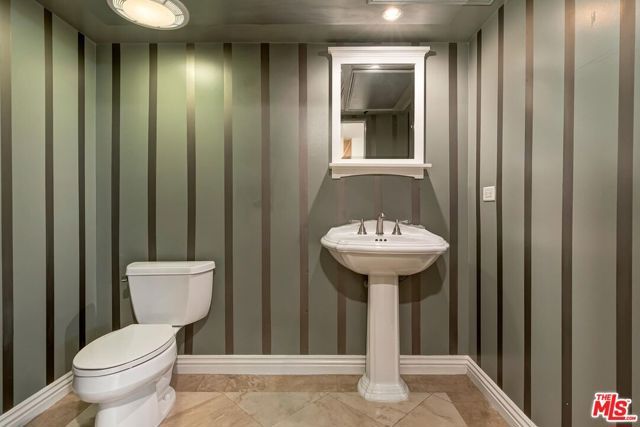 10795 Wilshire Boulevard 403, Los Angeles, CA 90024