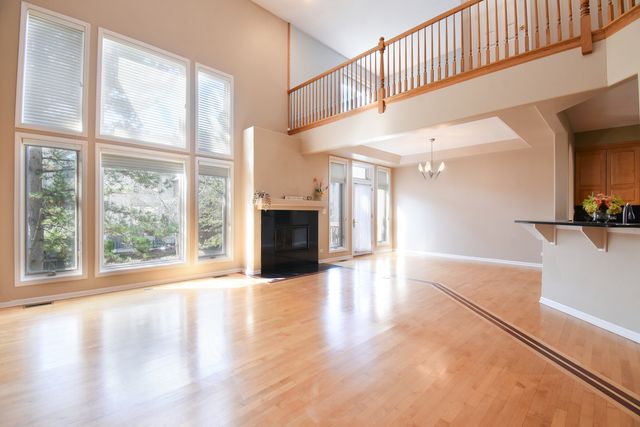 776 N Franklin Avenue, Palatine, IL 60067