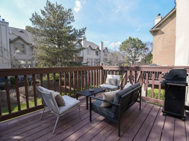 776 N Franklin Avenue, Palatine, IL 60067