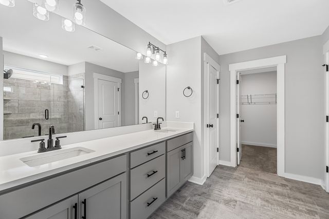 2655 Arrington Drive, White House, TN 37188