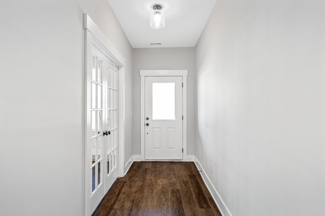 2655 Arrington Drive, White House, TN 37188