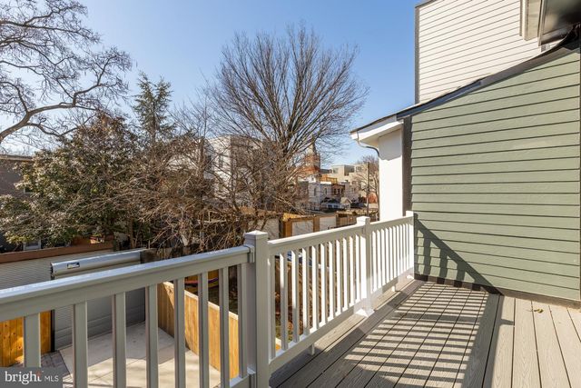 422 WARNER ST NW, Washington, DC 20001