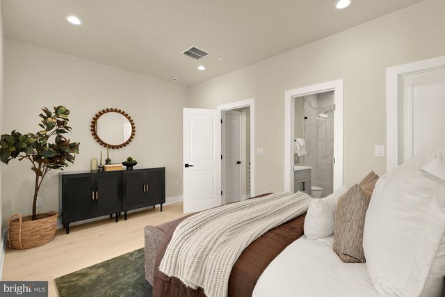 422 WARNER ST NW, Washington, DC 20001