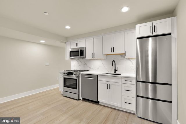 422 WARNER ST NW, Washington, DC 20001