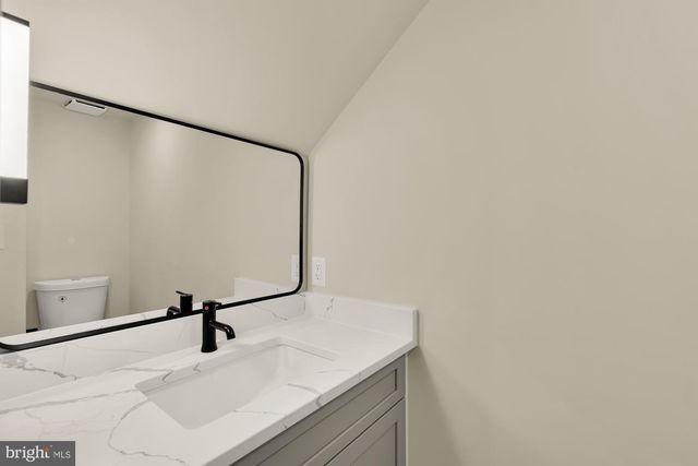 422 WARNER ST NW, Washington, DC 20001