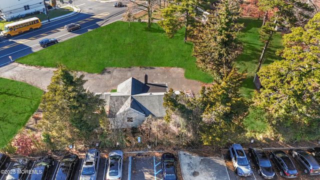 37 Cross Street, Lakewood, NJ 08701