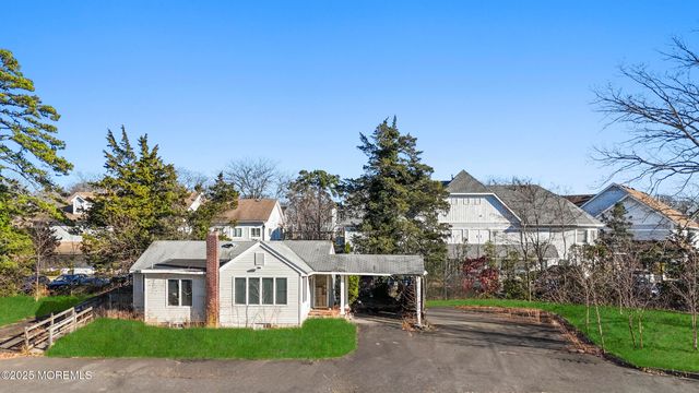 37 Cross Street, Lakewood, NJ 08701