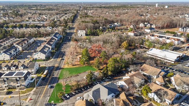 37 Cross Street, Lakewood, NJ 08701