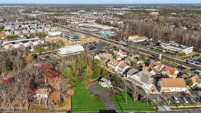 37 Cross Street, Lakewood, NJ 08701