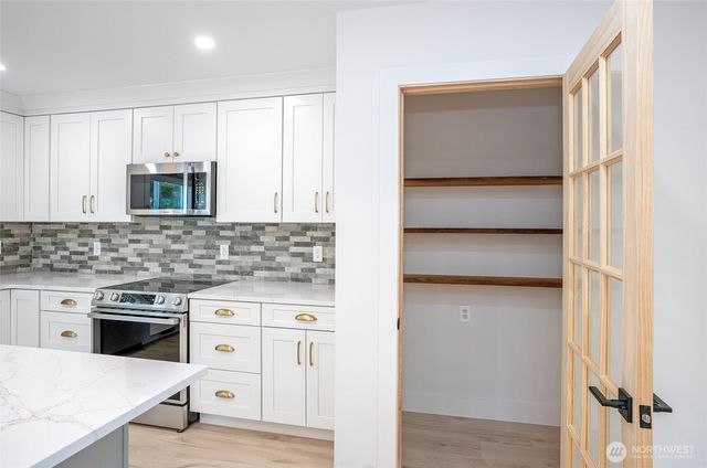 6203 119th Street E, Puyallup, WA 98373