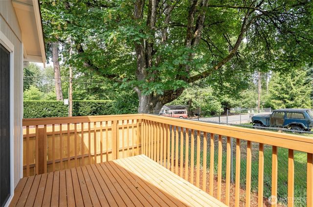 6203 119th Street E, Puyallup, WA 98373