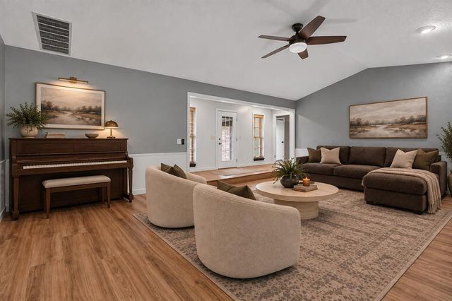 9909 S Allen Drive, Oklahoma City, OK 73139