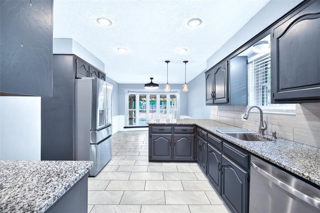 9909 S Allen Drive, Oklahoma City, OK 73139