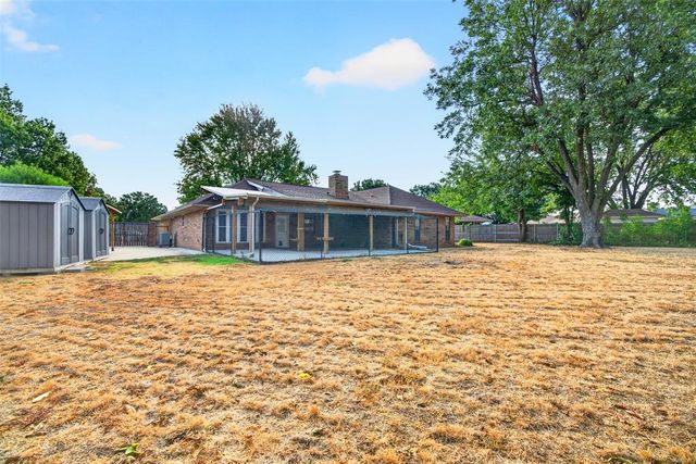 9909 S Allen Drive, Oklahoma City, OK 73139
