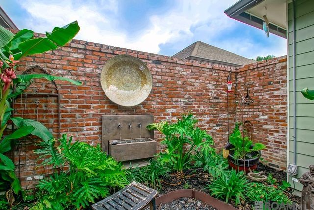 13414 Magnolia Square Dr, Central, LA 70818
