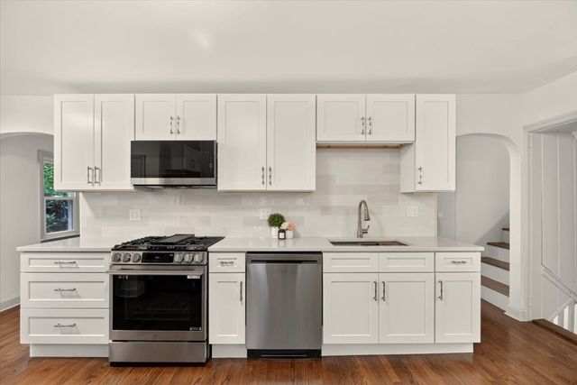 356 Springfield St, Wilbraham, MA 01095