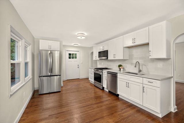 356 Springfield St, Wilbraham, MA 01095