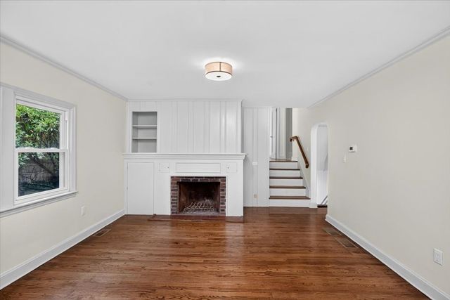 356 Springfield St, Wilbraham, MA 01095