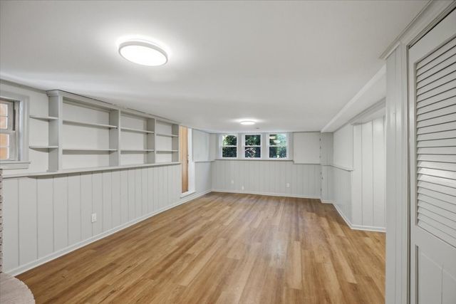 356 Springfield St, Wilbraham, MA 01095